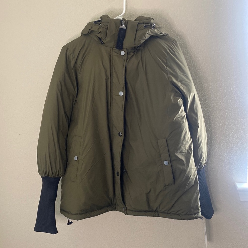 Washington SQ Hooded Puffer Jacket